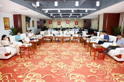 媒企相融共生 榜樣輻射引領 貴州主流媒體共議黔酒創新座談會在筑舉行
