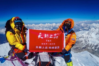 念好醬酒“柔”字經　做好單品“大”文章 ——天朝上品酒業總裁黃永毅接受貴州主流媒體采訪